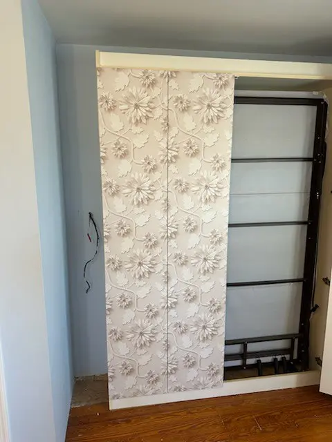 Boston's Wallpaper Installers Lawrence